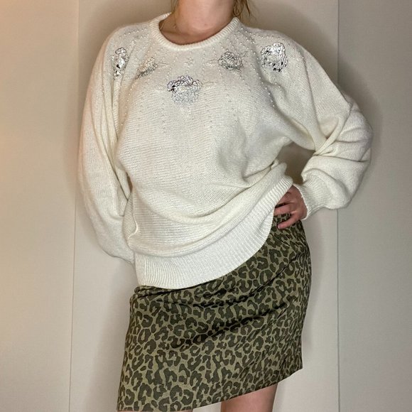 Vintage Editions Sweater - Picture 3 of 11